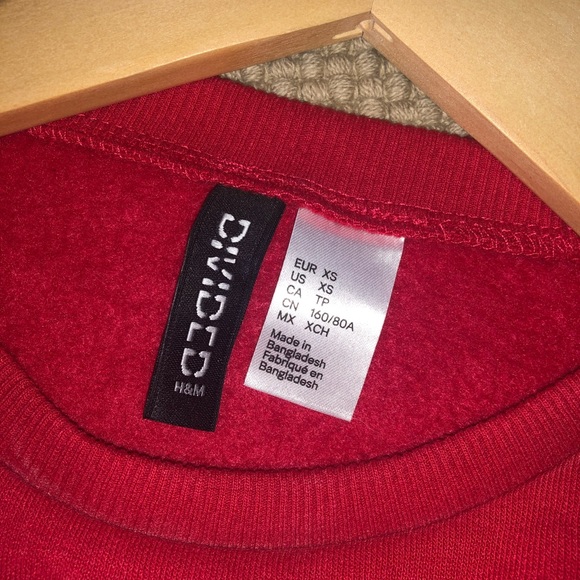 H&M divided crop top - Picture 3 of 3